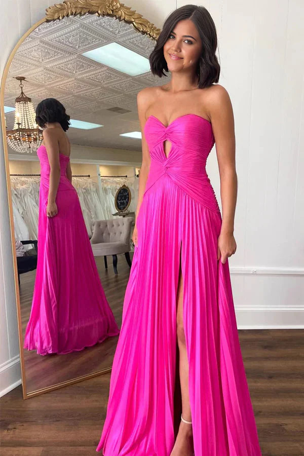 Vestido formal de fiesta plisado con escote en A y abertura en la espalda